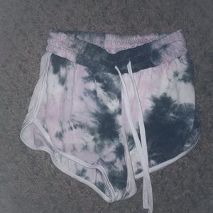 Fashion Nova shorts size small